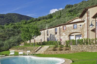 Pino By Tuscanhouses