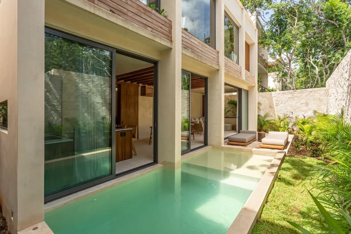 Luxury Jungle VIBE
